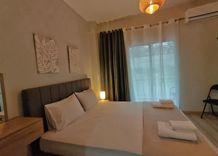 House Blue Sea Nea Iraklitsa